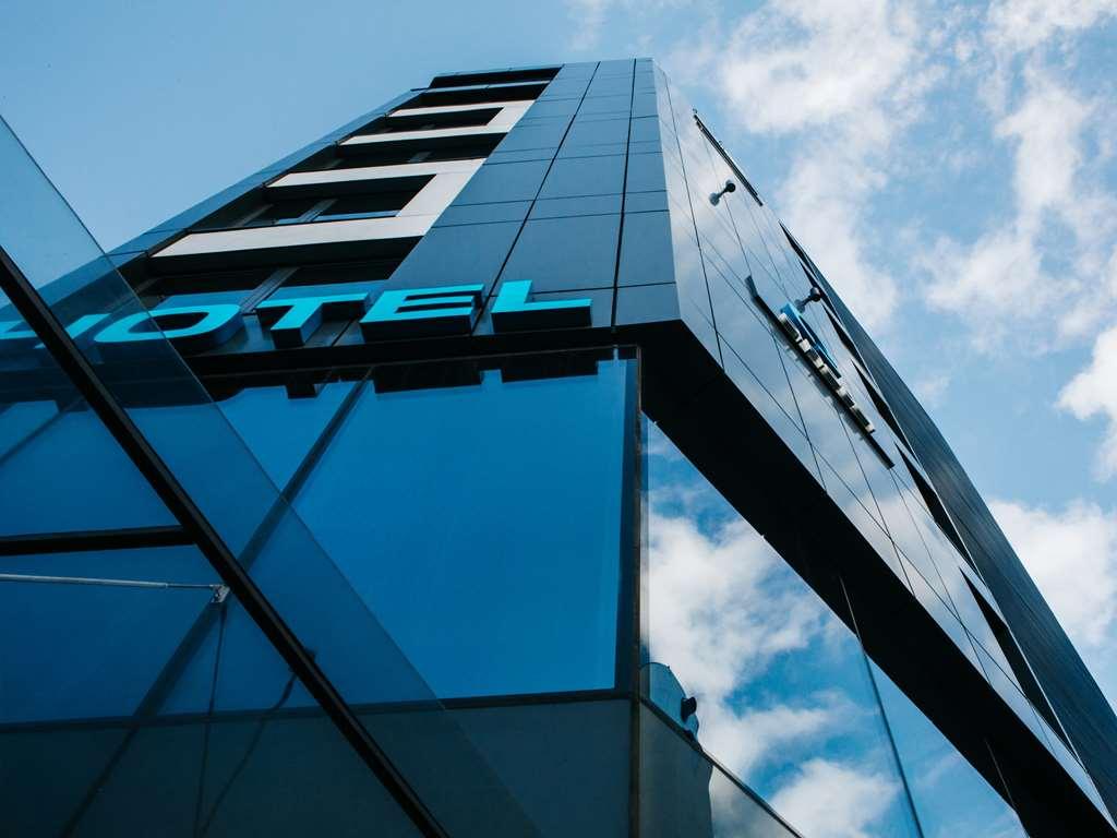 Q Hotel Plus ורוצלב חדר תמונה