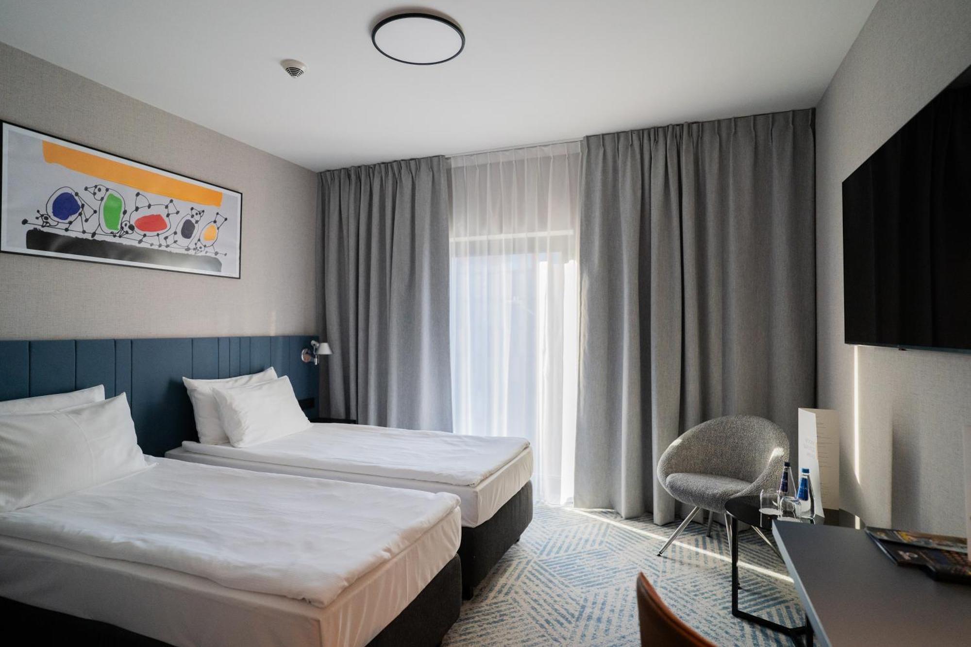 Q Hotel Plus ורוצלב מראה חיצוני תמונה