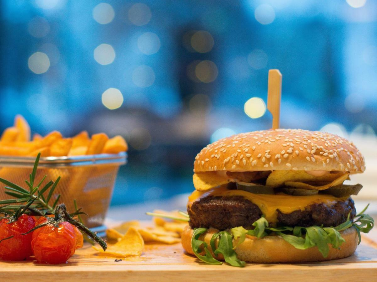 Q Hotel Plus ורוצלב מראה חיצוני תמונה